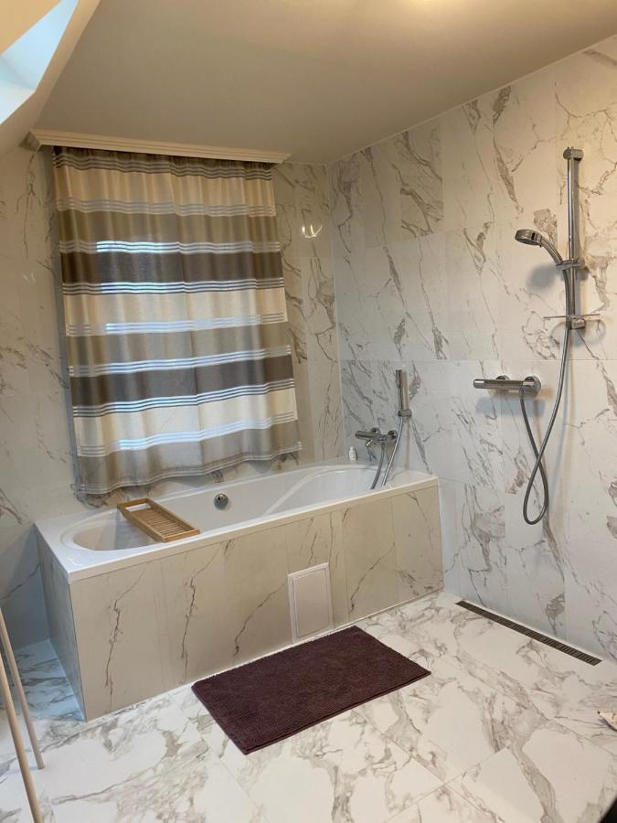 Annarosa Apartman Balatonszarszo Εξωτερικό φωτογραφία