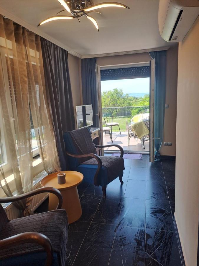 Annarosa Apartman Balatonszarszo Εξωτερικό φωτογραφία